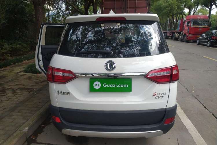 Used Dongfeng Fengon 370 2018 S370 1.5L CVT Luxury 7-Seater Rear