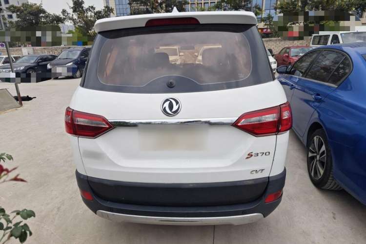 Used Dongfeng Fengon 370 2018 S370 1.5L CVT Luxury 7-Seater Rear