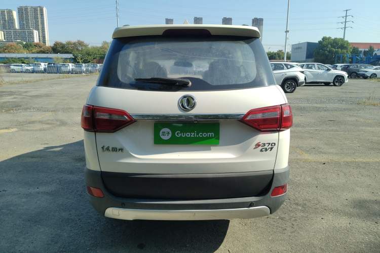 Used Dongfeng Fengon 370 2018 S370 1.5L CVT Luxury 7-Seater Rear