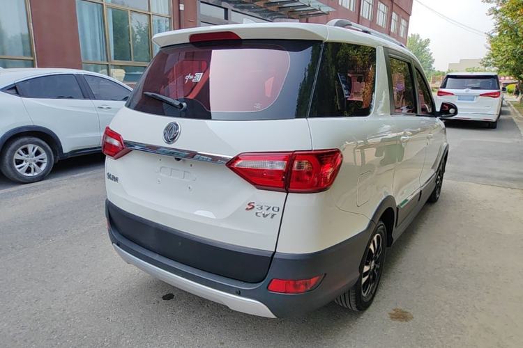 Used Dongfeng Fengon 370 2018 S370 1.5L CVT Luxury 7-Seater Rear Right 45 Deg