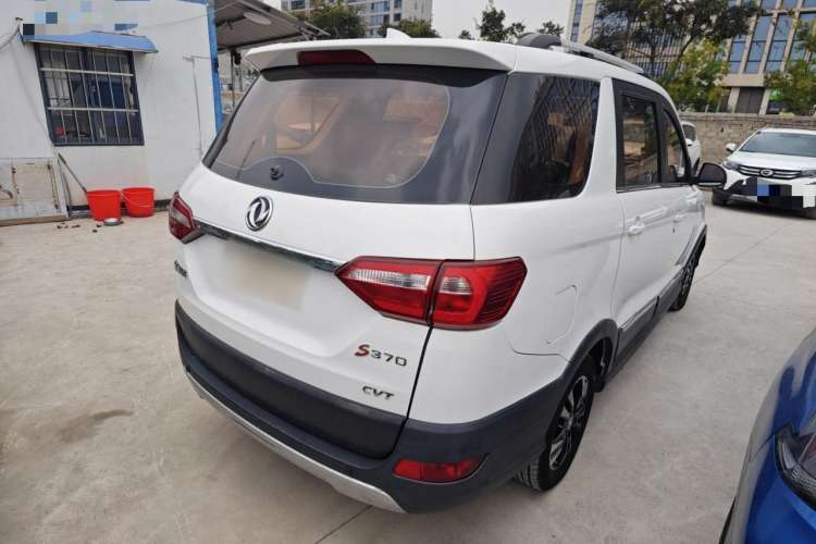 Used Dongfeng Fengon 370 2018 S370 1.5L CVT Luxury 7-Seater Rear Right 45 Deg