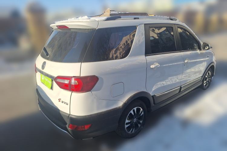 Used Dongfeng Fengon 370 2018 S370 1.5L Manual Luxury 7-Seater Rear Right 45 Deg