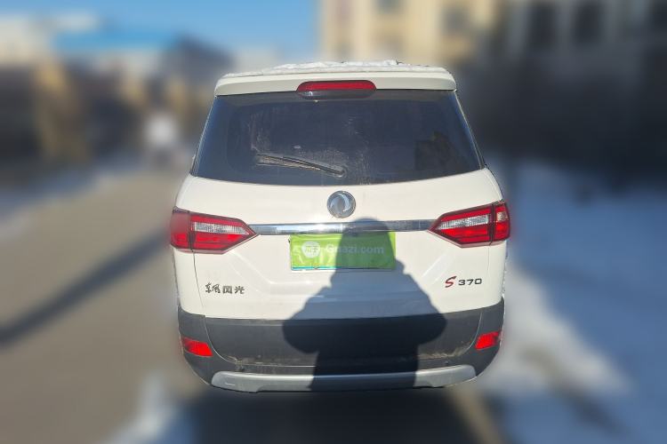 Used Dongfeng Fengon 370 2018 S370 1.5L Manual Luxury 7-Seater Rear