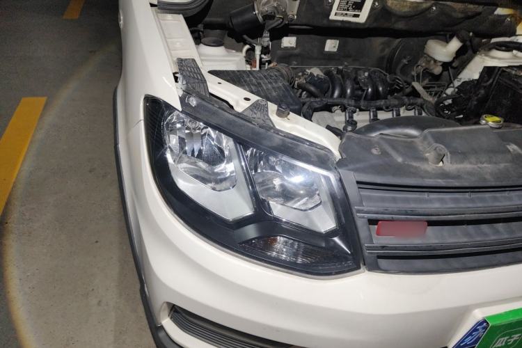 Used Dongfeng Fengon 370 2018 S370 1.5L Manual Luxury 7-Seater Right Front Headlight