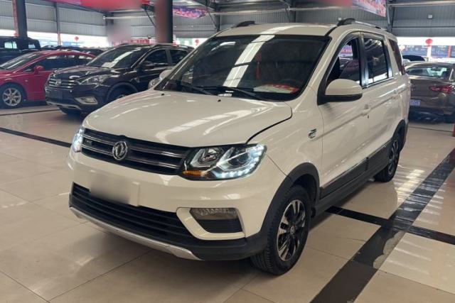 Used Dongfeng Fengon 370 2018 S370 1.5L Manual Luxury 5-Seater