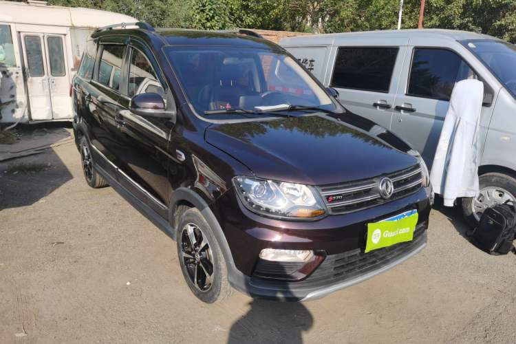 Used Dongfeng Fengon 370 2020 S370 1.5L CVT Luxury 7-Seater Exterior 1
