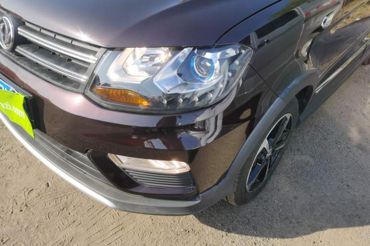 Used Dongfeng Fengon 370 2020 S370 1.5L CVT Luxury 7-Seater Left Front Headlight