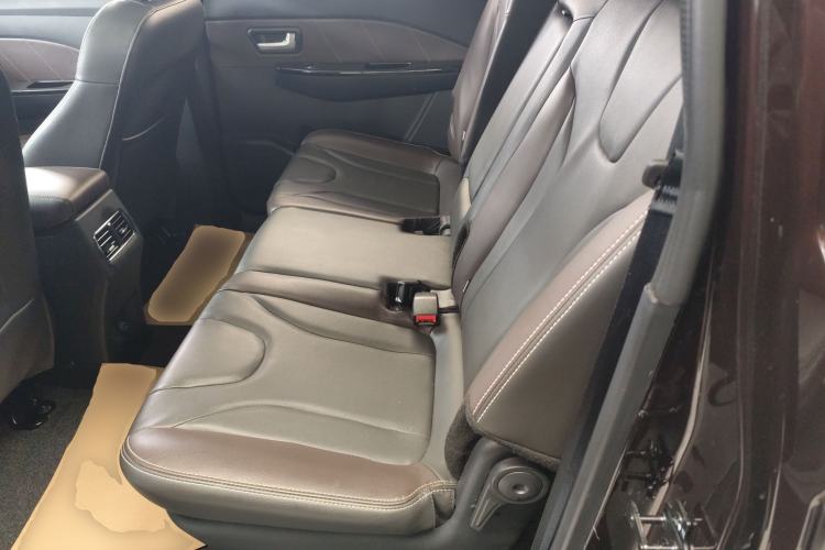 Used Dongfeng Fengon 370 2020 S370 1.5L CVT Luxury Model 5 Seats Left Rear Seat