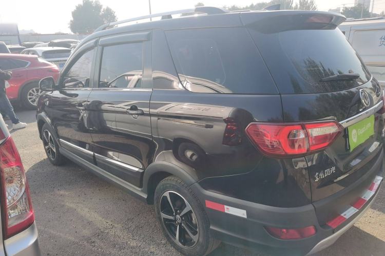 Used Dongfeng Fengon 370 2020 S370 1.5L CVT Luxury 7-Seater Left Side