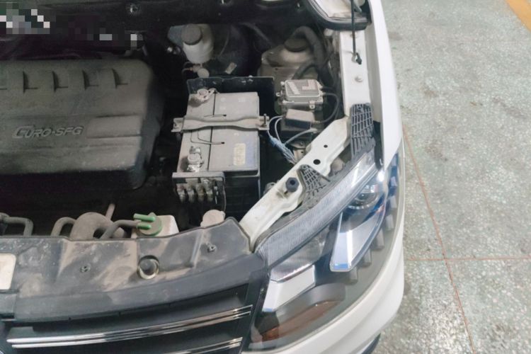 Used Dongfeng Fengon 370 2020 S370 1.5L CVT Luxury 7-Seater Engine Bay Left