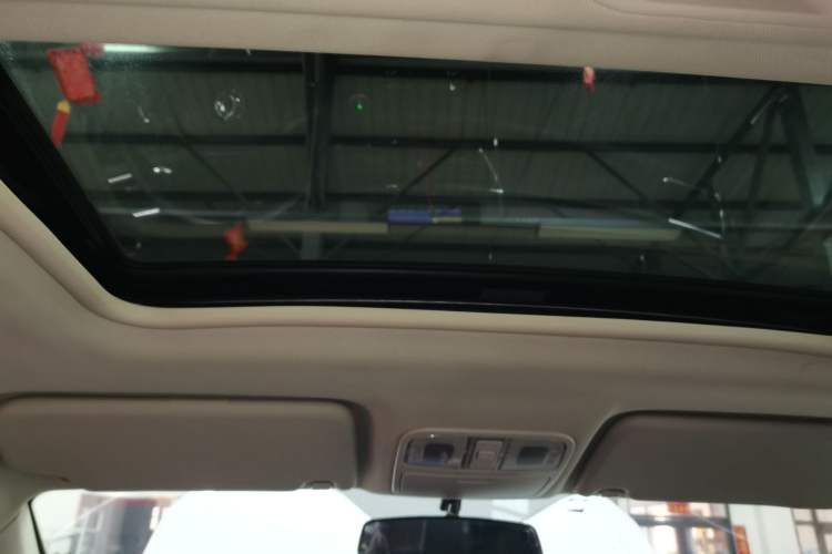 Used Dongfeng Fengon 370 2020 S370 1.5L Manual Luxury 7-Seater Headliner