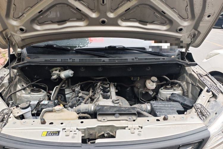 Used Dongfeng Fengon 380 2022 1.5L Standard Van 2 Seats Engine Bay