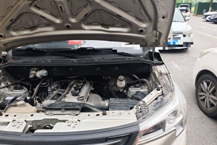 Used Dongfeng Fengon 380 2022 1.5L Standard Van 2 Seats Engine Bay Left