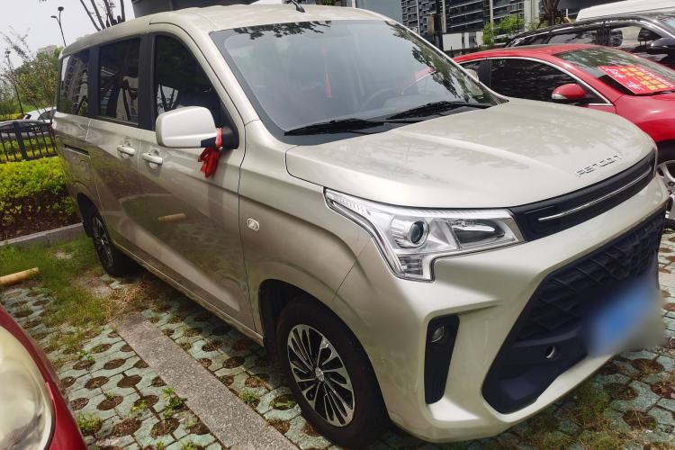 Used Dongfeng Fengon 380 2022 1.5L Comfort-Class Passenger Vehicle (Steel Spring) with 7 Seats Exterior 2