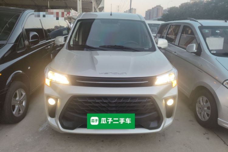 Used Dongfeng Fengon 380 2022 1.5L Comfort-Class Passenger Vehicle (Steel Spring) with 7 Seats Front