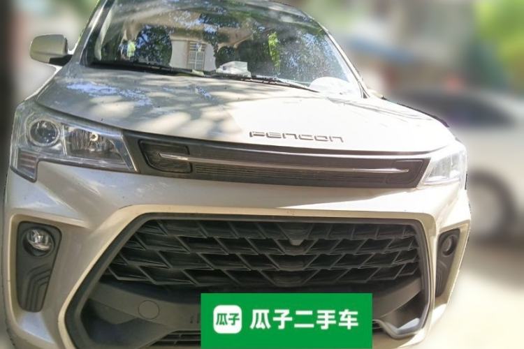 Used Dongfeng Fengon 380 2022 1.5L Standard Edition 7-Seater Passenger Vehicle Front