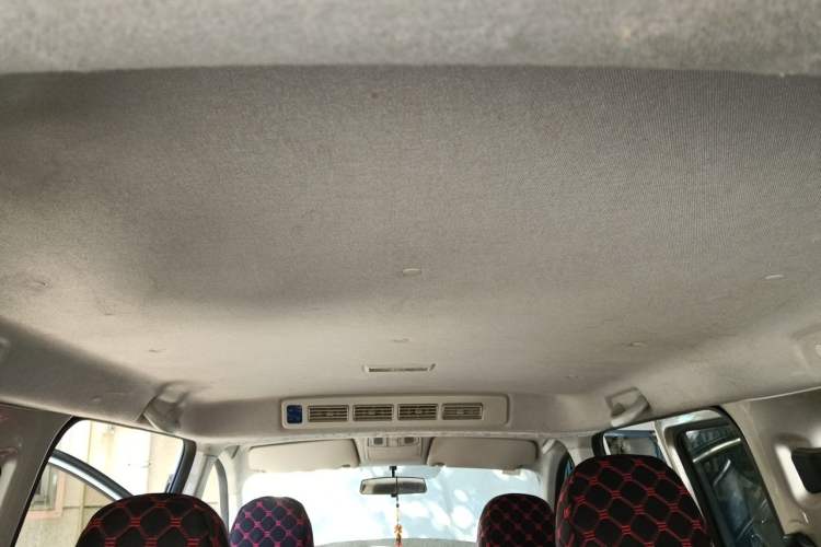 Used Dongfeng Fengon 380 2022 1.5L Standard Edition 7-Seater Passenger Vehicle Headliner