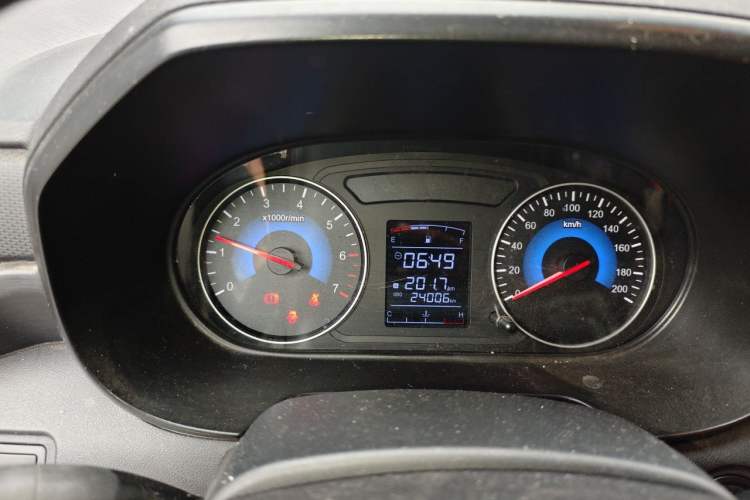 Used Dongfeng Fengon 380 2022 1.5L Standard Van 2 Seats Instrument Cluster