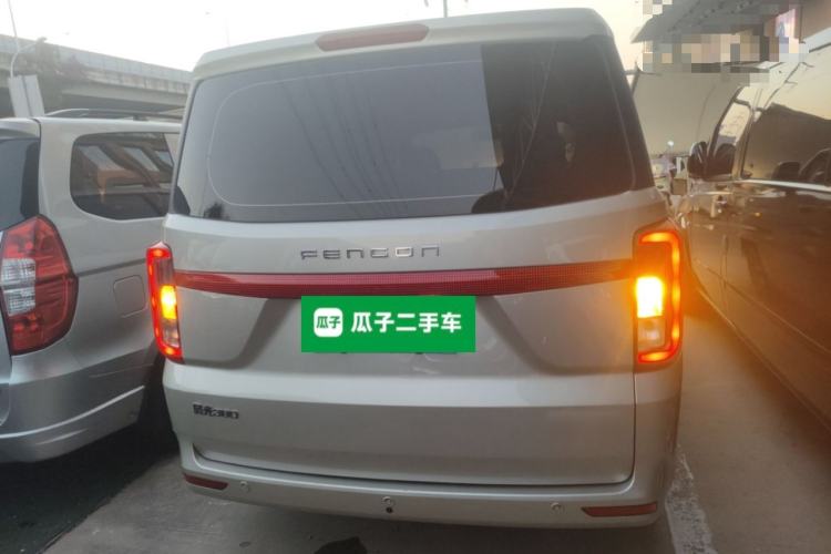 Used Dongfeng Fengon 380 2022 1.5L Comfort-Class Passenger Vehicle (Steel Spring) with 7 Seats Rear