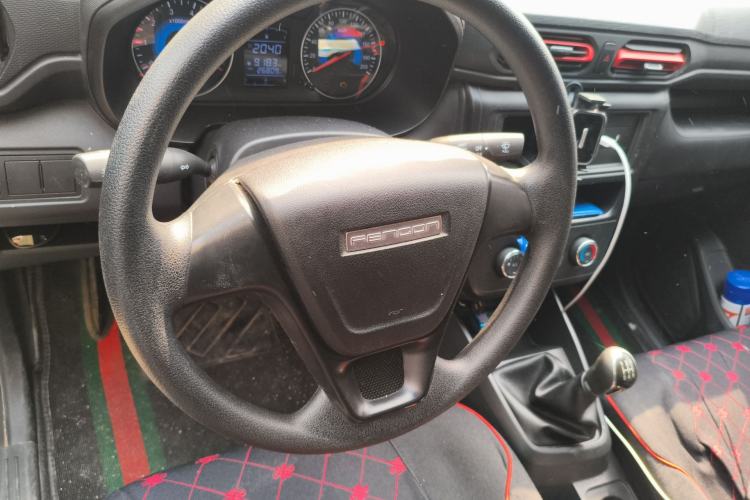Used Dongfeng Fengon 380 2022 1.5L Comfort-Class Passenger Vehicle (Spiral Spring) – 7 Seats Steering Wheel
