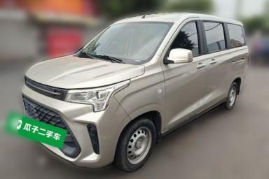Used Dongfeng Fengon 380 2022 1.5L Luxury Edition Passenger Vehicle 5 Seats