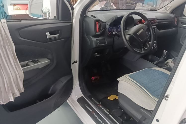 Used Dongfeng Fengon 380 2022 1.5L Standard Edition 7-Seater Passenger Vehicle Driver Seat