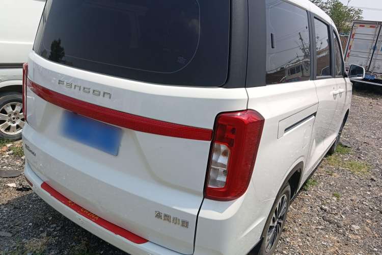 Used Dongfeng Fengon 380 2022 1.5L Comfort-Class Passenger Vehicle (Spiral Spring) – 7 Seats Exterior 3