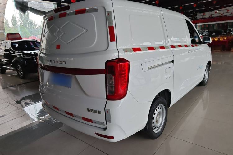Used Dongfeng Fengon 380 2022 1.5L Standard Van 2 Seats Exterior 3