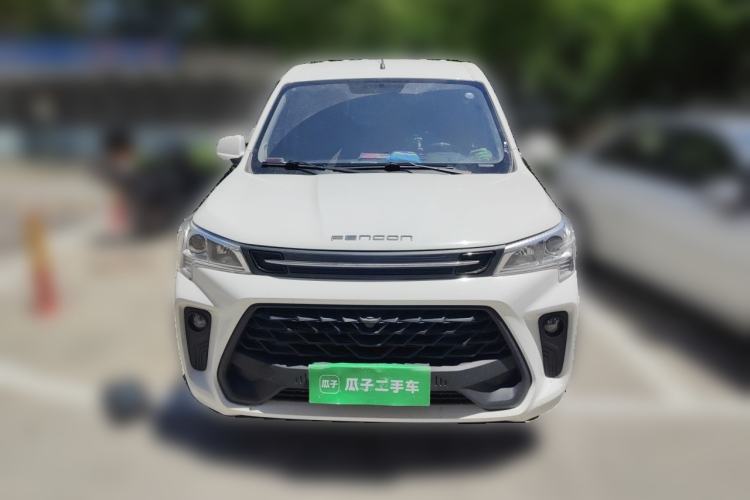 Used Dongfeng Fengon 380 2022 1.5L Comfort-Class Passenger Vehicle (Spiral Spring) – 5 Seats Front
