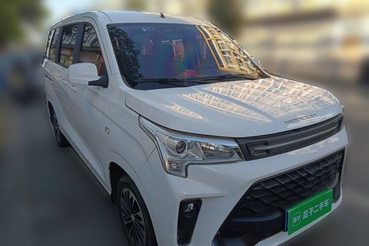 Used Dongfeng Fengon 380 2022 1.5L Comfort-Class Passenger Vehicle (Steel Spring) with 7 Seats Front Right 45 Deg