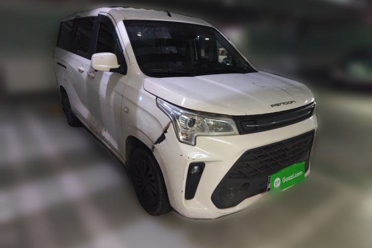 Used Dongfeng Fengon 380 2022 1.5L Comfort-Class Passenger Vehicle (Steel Spring) with 7 Seats Front Right 45 Deg