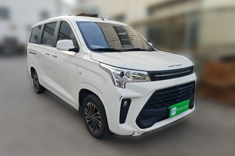 Used Dongfeng Fengon 380 2022 1.5L Comfort-Class Passenger Vehicle (Steel Spring) with 5 Seats Front Right 45 Deg