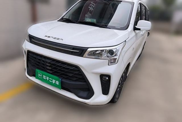 Used Dongfeng Fengon 380 2022 1.5L Comfort-Class Passenger Vehicle (Steel Spring) with 5 Seats