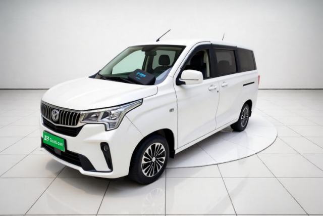 Used Dongfeng Fengon 380 2022 1.5L Comfort-Class Passenger Vehicle (Steel Spring) with 7 Seats
