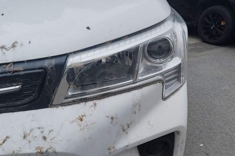 Used Dongfeng Fengon 380 2022 1.5L Standard Edition 7-Seater Passenger Vehicle Left Front Headlight