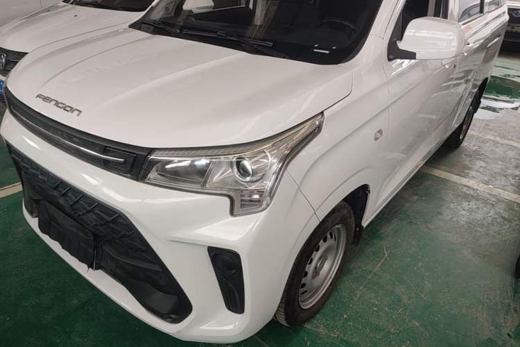 Used Dongfeng Fengon 380 2022 1.5L Standard Edition 7-Seater Passenger Vehicle Left Front Headlight