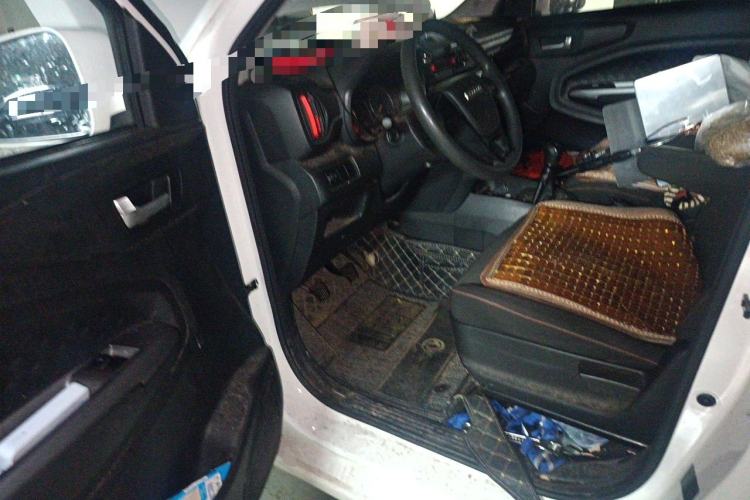 Used Dongfeng Fengon 380 2022 1.5L Comfort-Class Passenger Vehicle (Steel Spring) with 5 Seats Left Front Seat