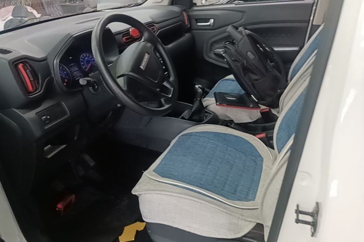 Used Dongfeng Fengon 380 2022 1.5L Standard Edition 7-Seater Passenger Vehicle Left Front Seat