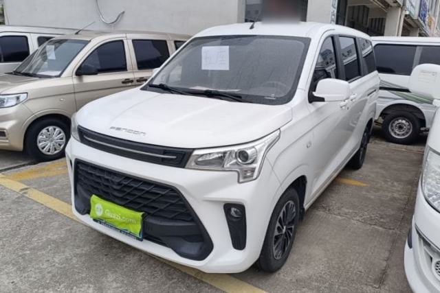 Used Dongfeng Fengon 380 2022 1.5L Comfort-Class Passenger Vehicle (Steel Spring) with 5 Seats