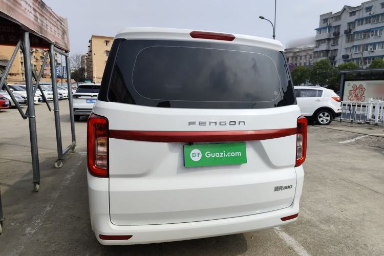 Used Dongfeng Fengon 380 2022 1.5L Standard Edition 7-Seater Passenger Vehicle Rear