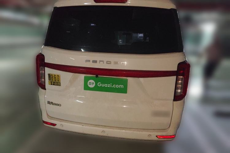 Used Dongfeng Fengon 380 2022 1.5L Comfort-Class Passenger Vehicle (Steel Spring) with 7 Seats Rear