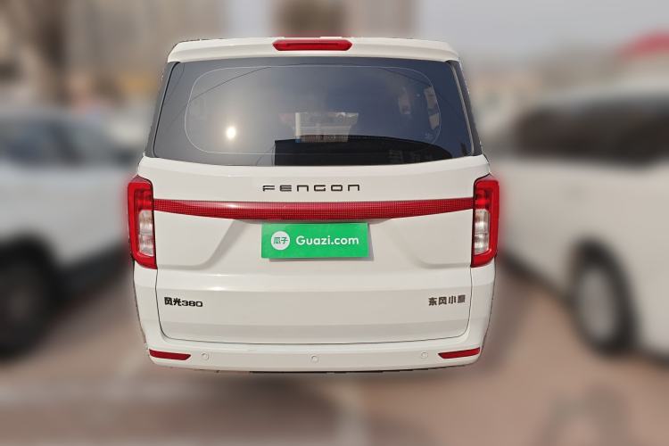 Used Dongfeng Fengon 380 2022 1.5L Comfort-Class Passenger Vehicle (Steel Spring) with 7 Seats Rear