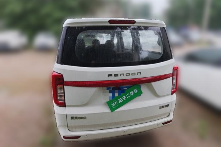 Used Dongfeng Fengon 380 2022 1.5L Luxury Edition Passenger Vehicle 5 Seats Rear