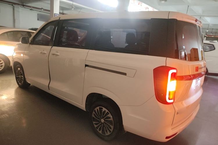 Used Dongfeng Fengon 380 2022 1.5L Comfort-Class Passenger Vehicle (Steel Spring) with 7 Seats Rear Left 45 Deg