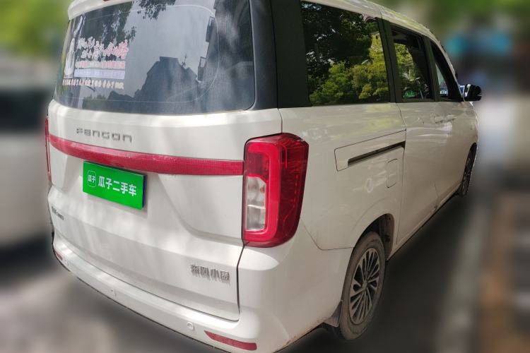 Used Dongfeng Fengon 380 2022 1.5L Comfort-Class Passenger Vehicle (Steel Spring) with 5 Seats Rear Right 45 Deg