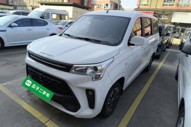 Used Dongfeng Fengon 380 2022 1.5L Comfort-Class Passenger Vehicle (Steel Spring) with 5 Seats