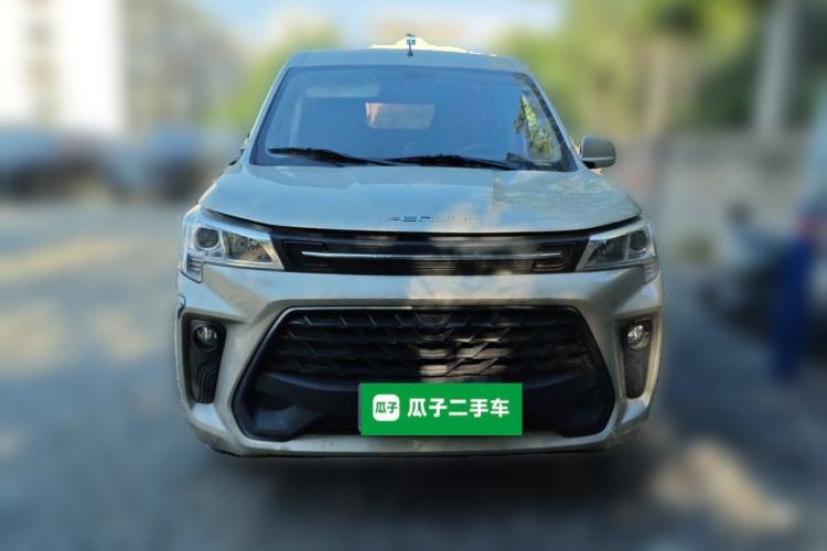 Used Dongfeng Fengon 380 2022 1.5L Comfort-Class Passenger Vehicle (Steel Spring) with 7 Seats Front