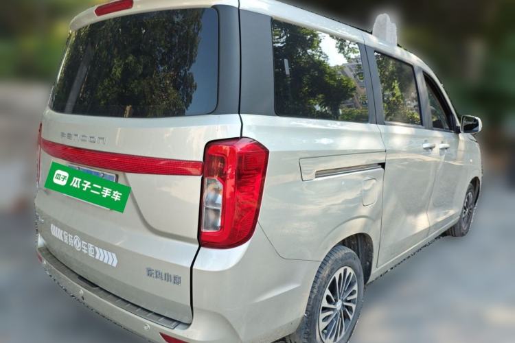 Used Dongfeng Fengon 380 2022 1.5L Comfort-Class Passenger Vehicle (Steel Spring) with 7 Seats Rear Right 45 Deg
