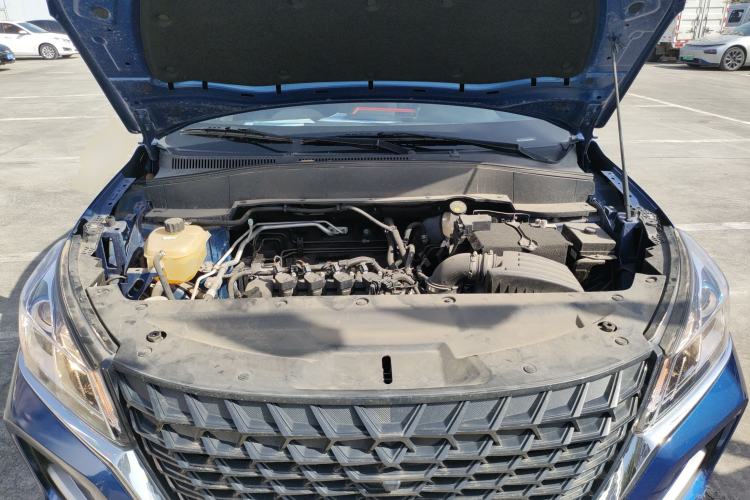 Used Dongfeng Fengon 500 2022 1.5T CVT Comfort Edition Engine Bay