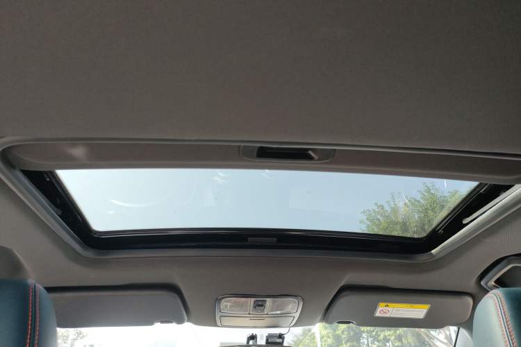 Used Dongfeng Fengon 500 2022 1.5T CVT Comfort Edition Headliner